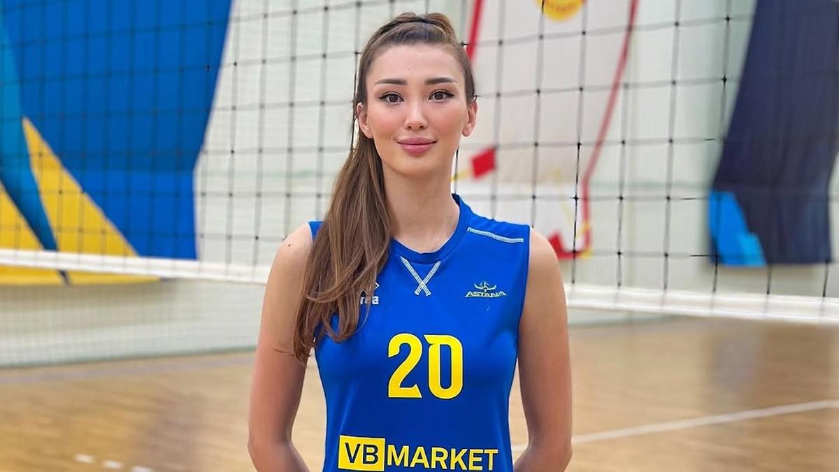 Казахстанская волейболистка Сабина Алтынбекова