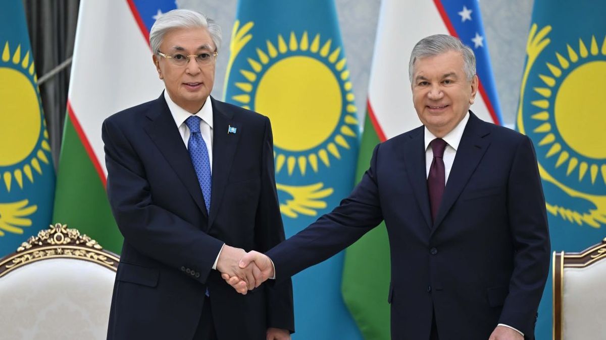 Тоқаев пен Шавкат Мирзиеев
