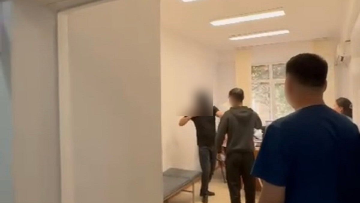 Скандал в Актау