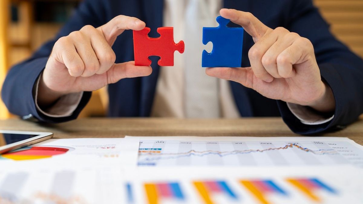 Складывание частей пазла