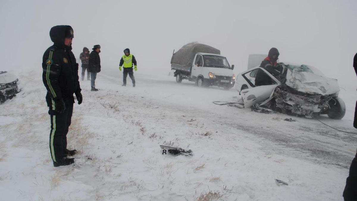 Автомобиль попал в аварию