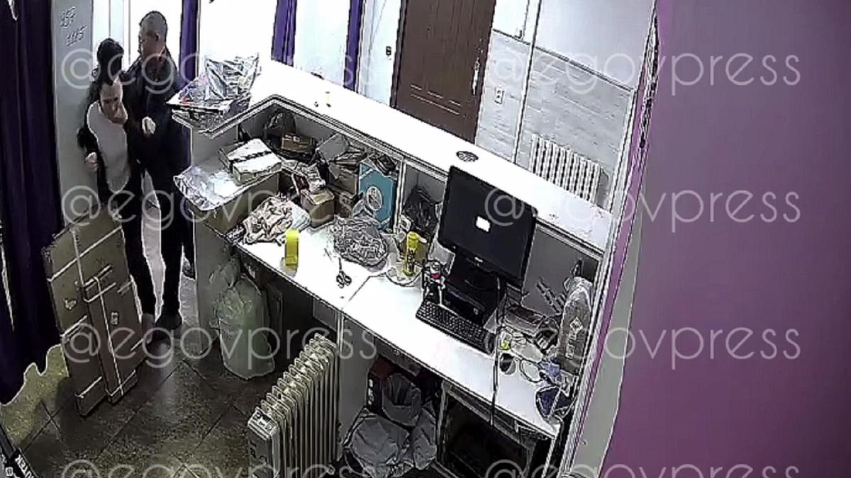 Бейнебақылау камерасына түсірілген кадр Бейнебақылау камерасына түсірілген кадр