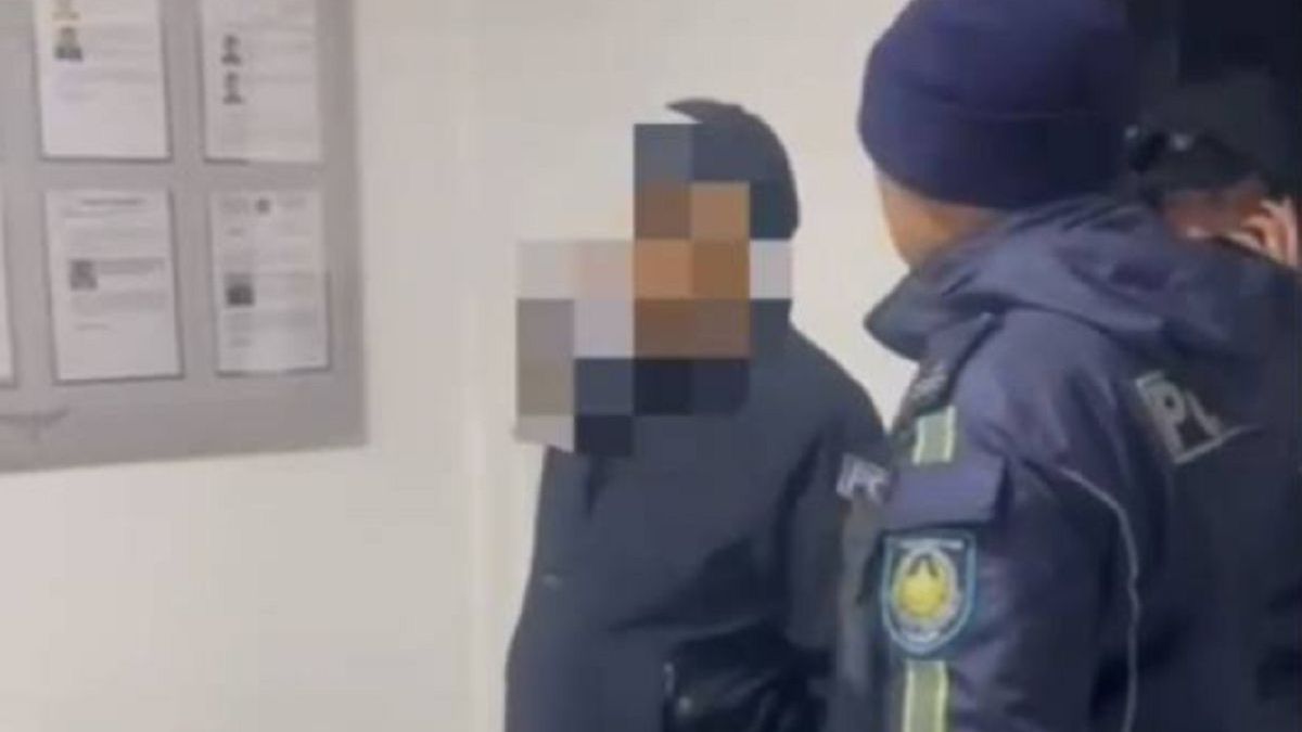 Задержанный мужчина