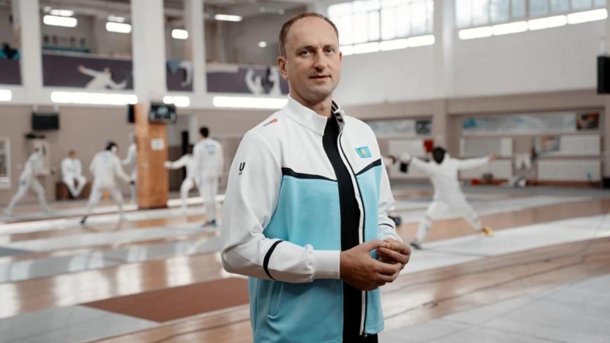 Тренер сборной Казахстана по фехтованию на шпаге Олександр Горбачук