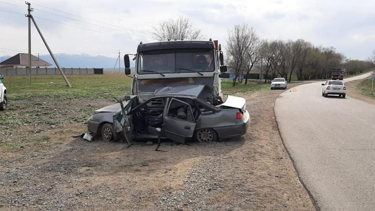 Место аварии в Алматинской области