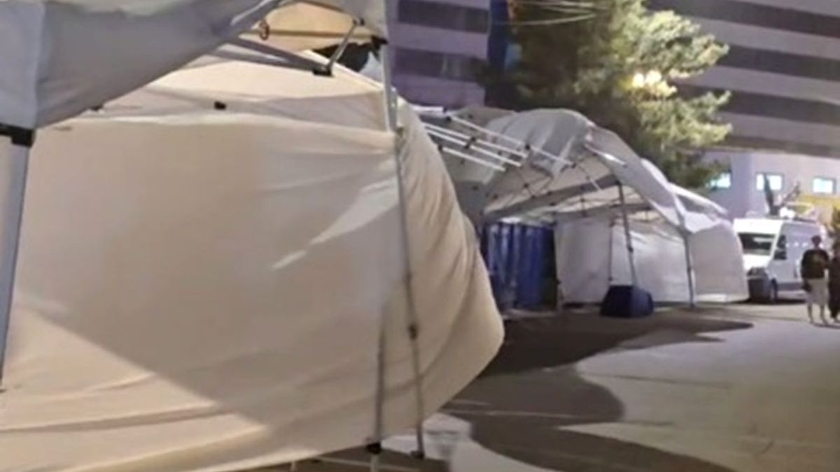Ураган сорвал палатки