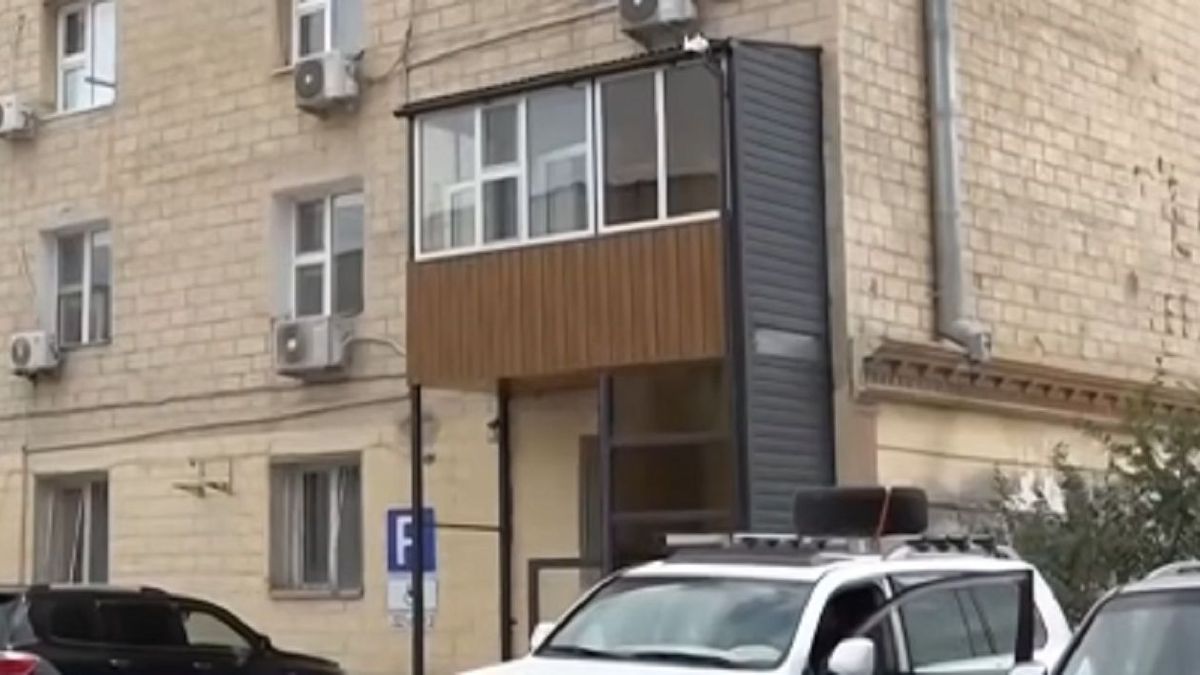 Разработанный мужчиной лифт