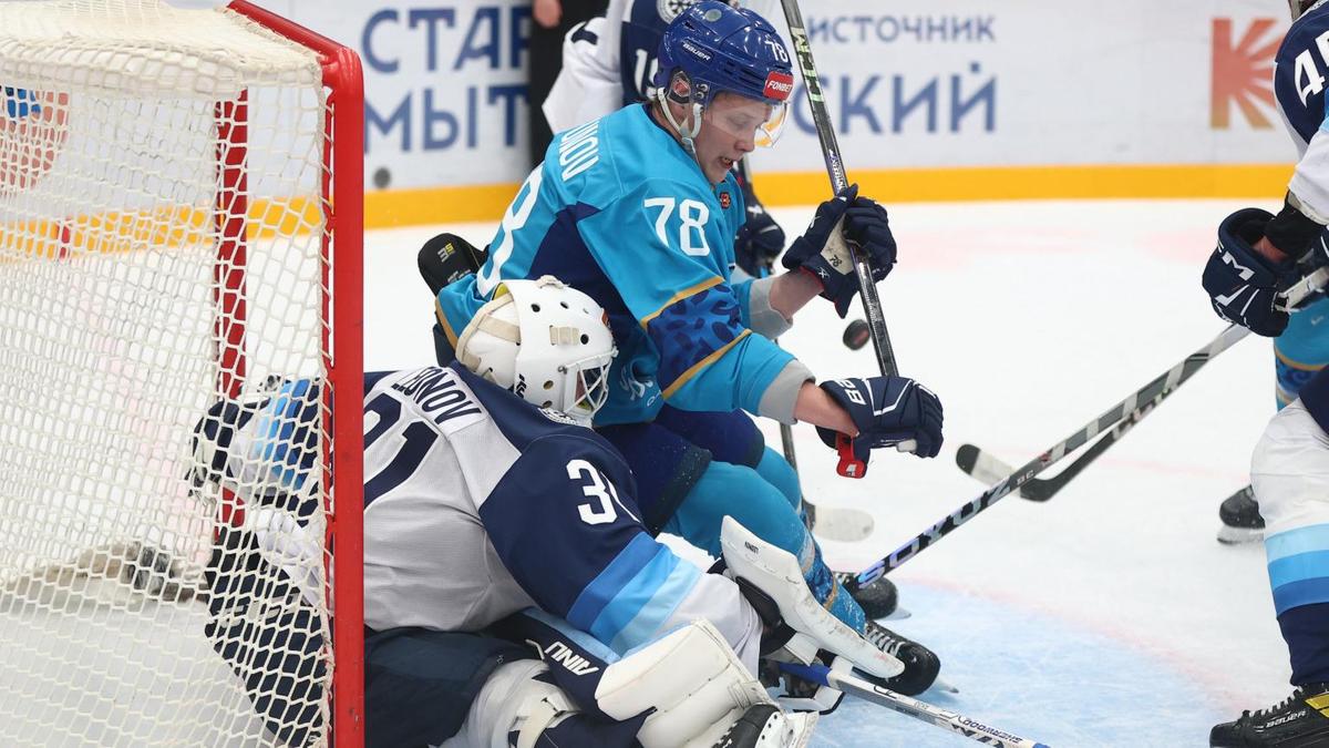 Хоккейный клуб "Барыс" Хоккейный клуб "Барыс"