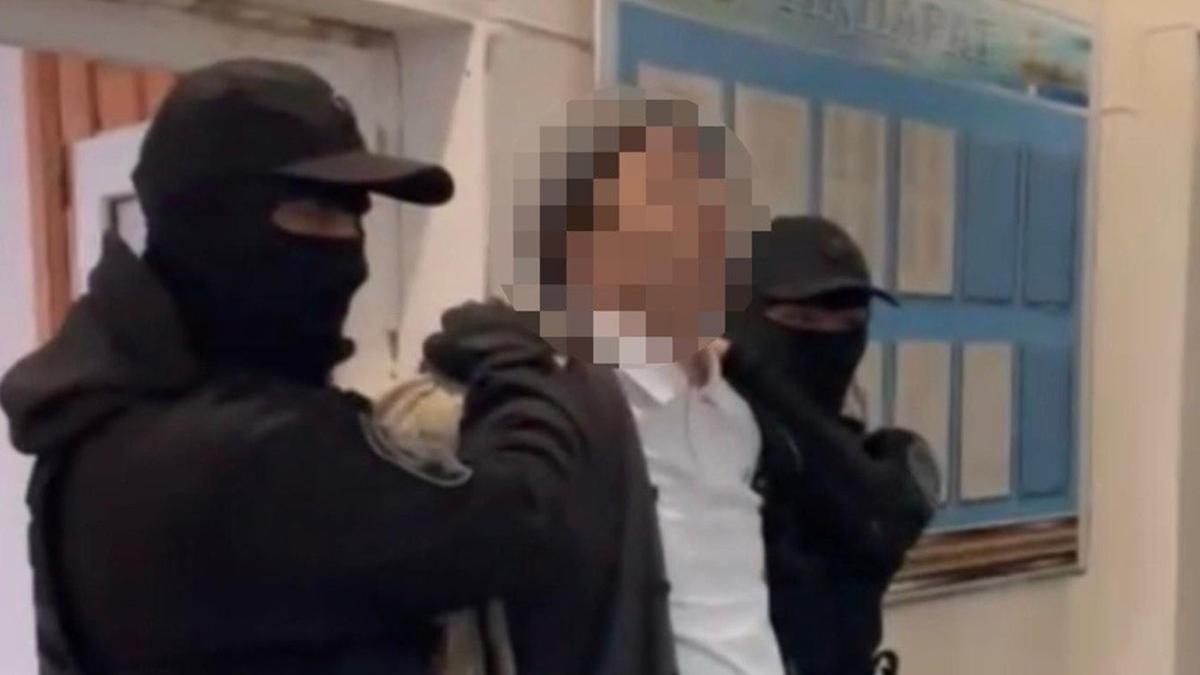 Задержание подозреваемого Задержание подозреваемого