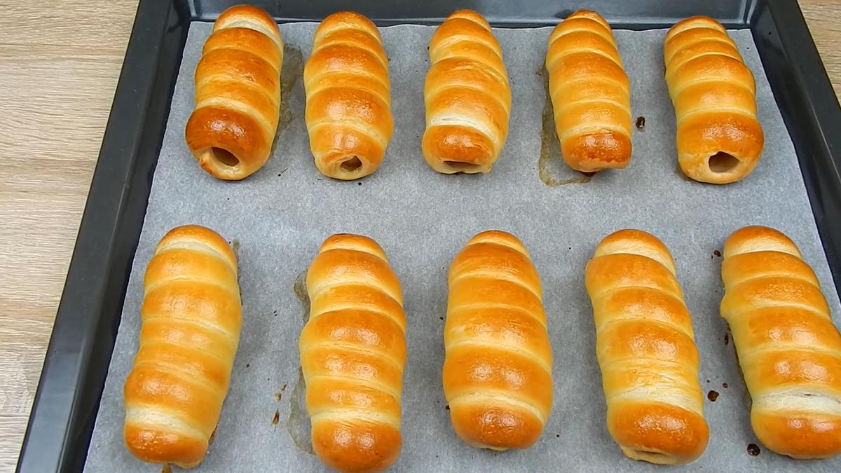 Готовые сосиски в тесте