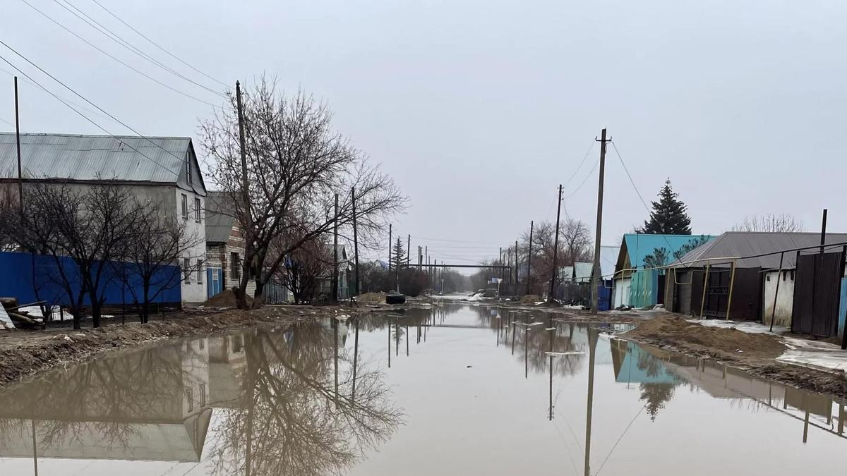 Село затапливает в ЗКО