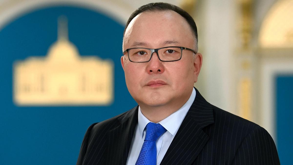 Куанышбек Есекеев