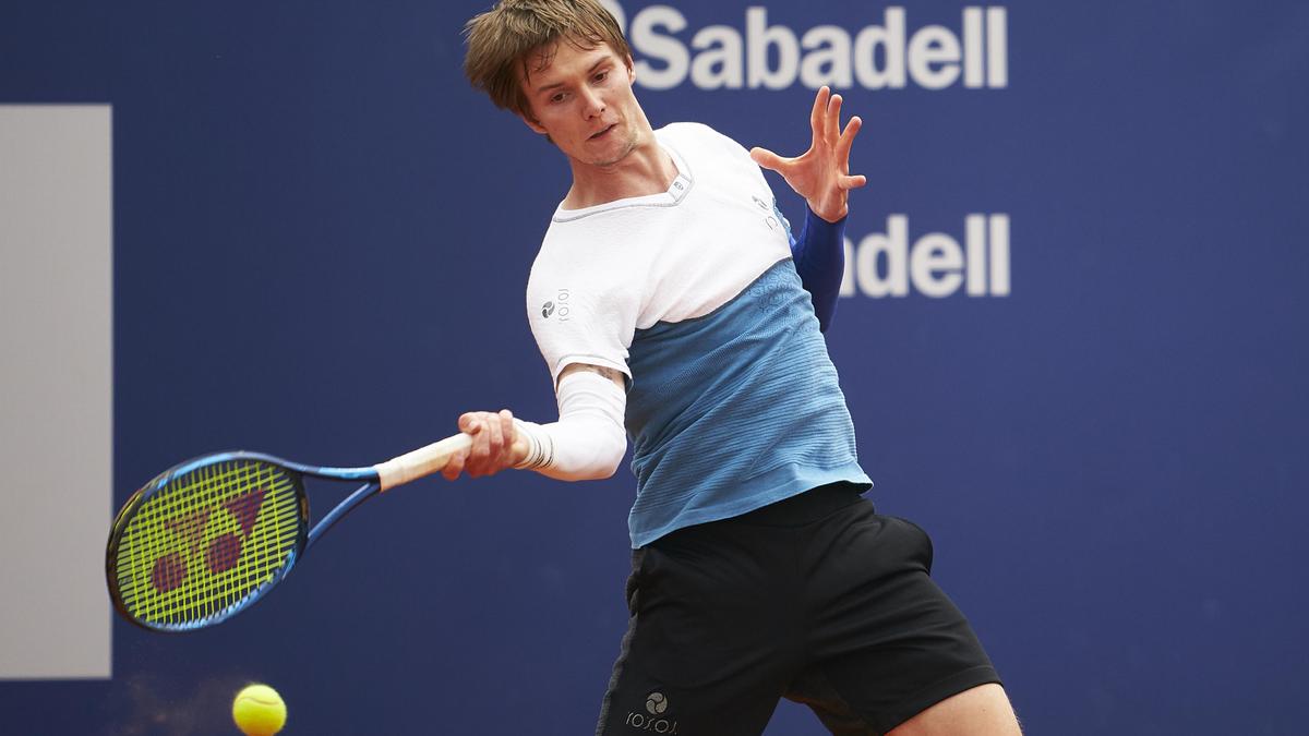 Теннисист Александр Бублик вылетел с турнира АТР в Санкт-Петербурге