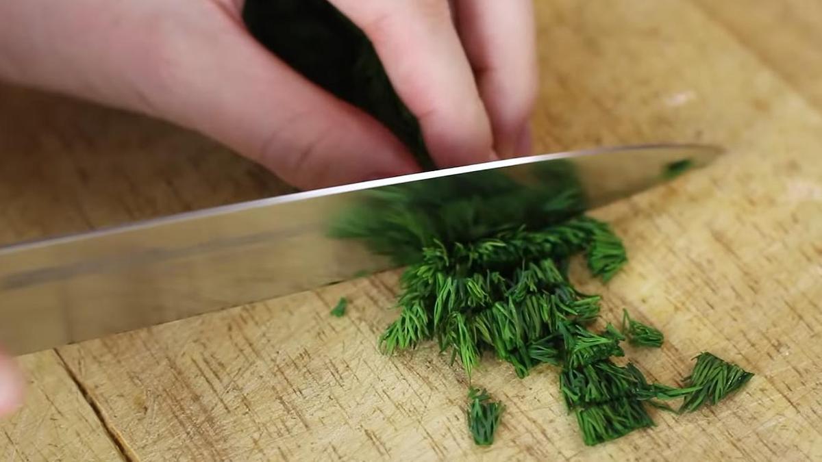 Нарезка укропа