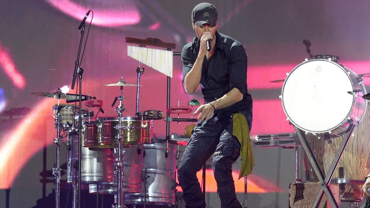 Энрике Иглесиас