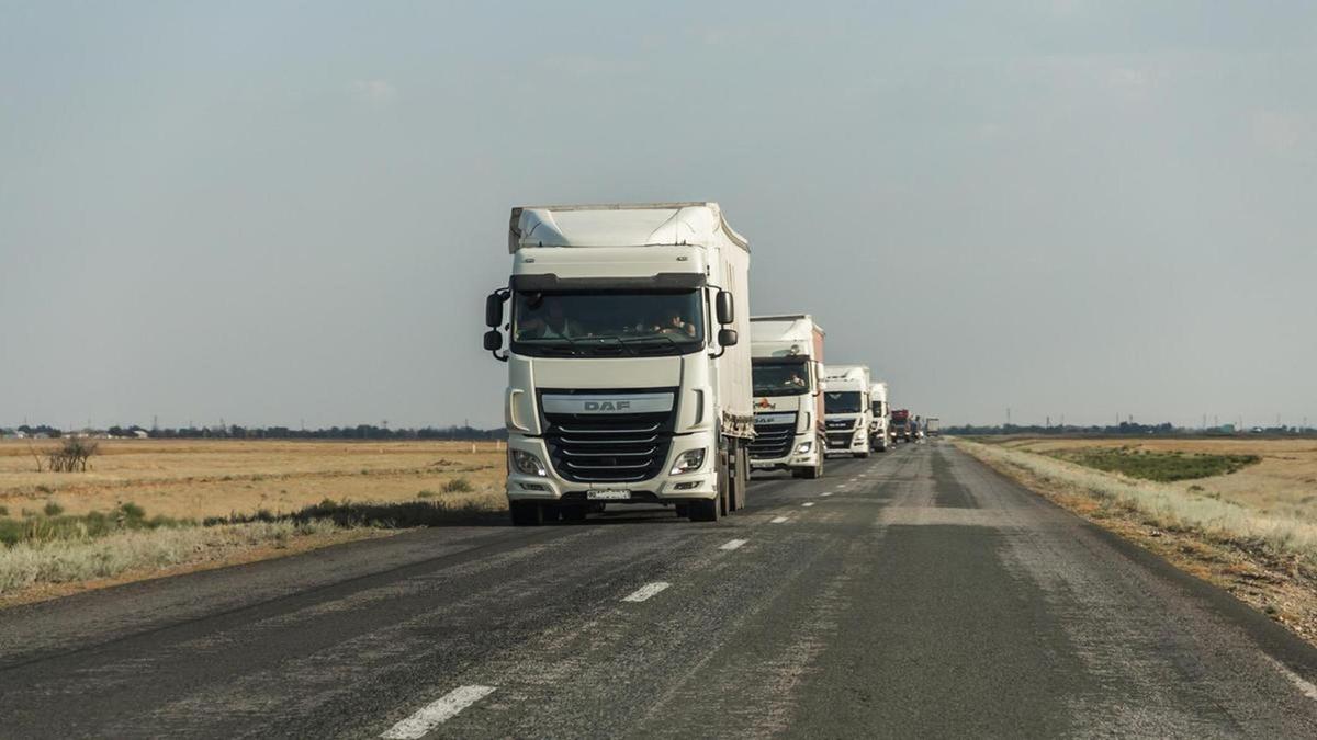 Анасы мен баласы өзенде жыныстық қатынасқа түсуде