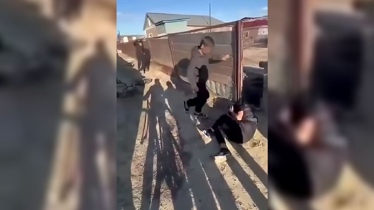 Драка подростков