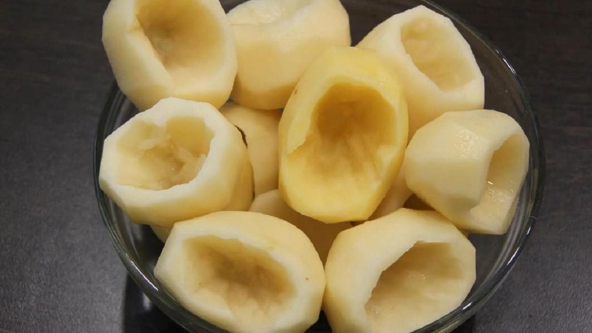 Картофель подготовлен для фаршировки