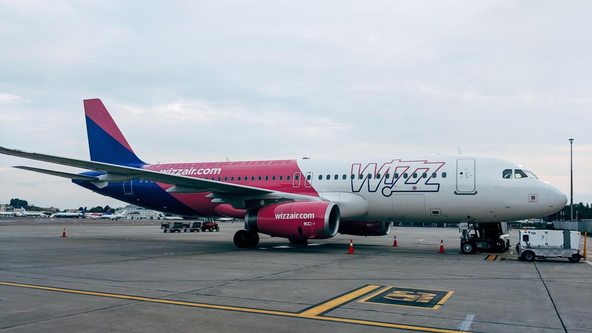 Самолет Wizz Air