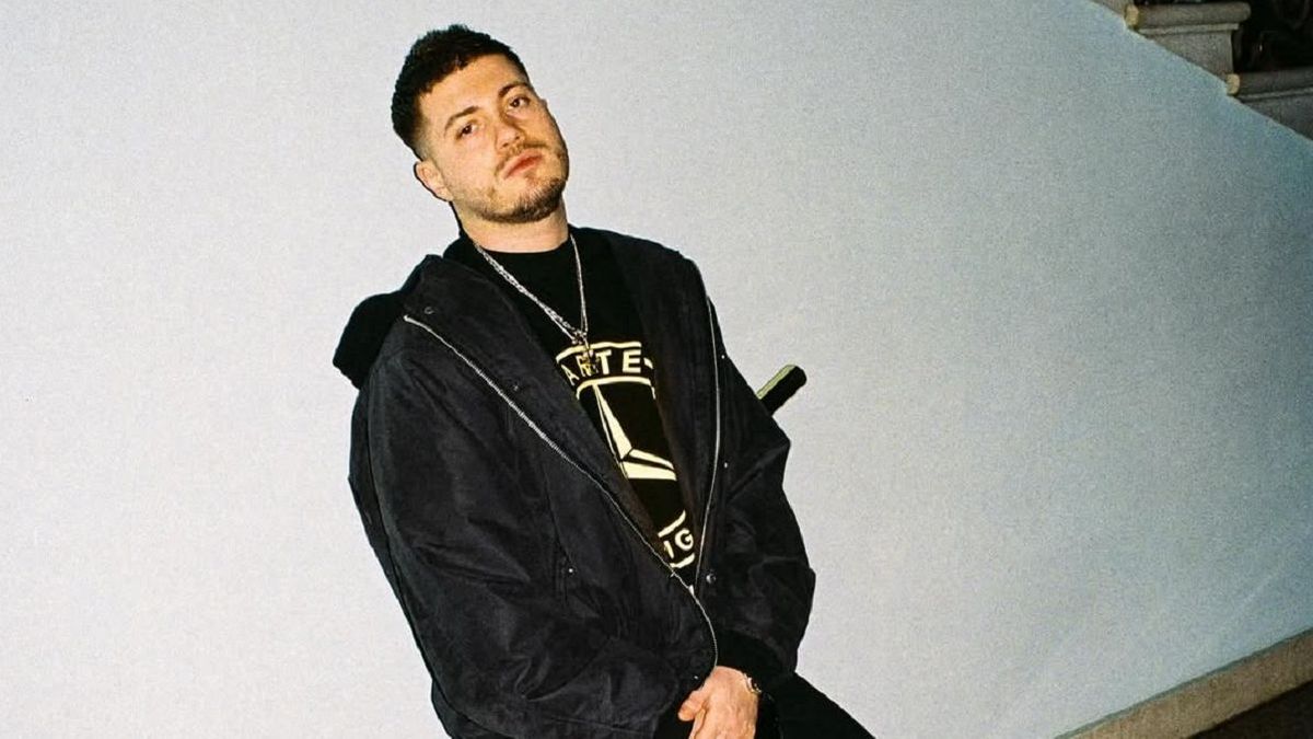 Стример Анар Абдуллаев