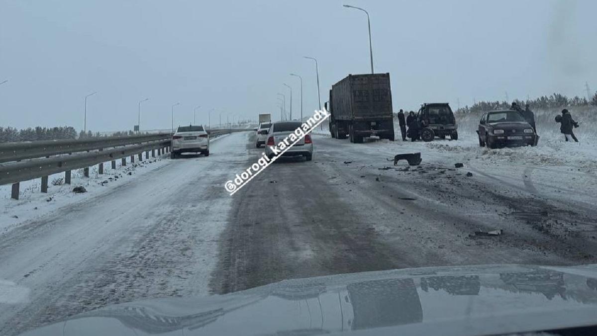 ДТП на трассе под Карагандой