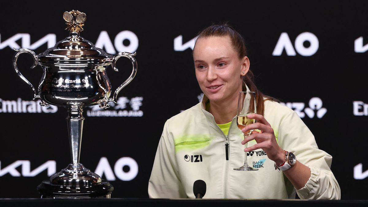 Казахстанская теннисистка Елена Рыбакина