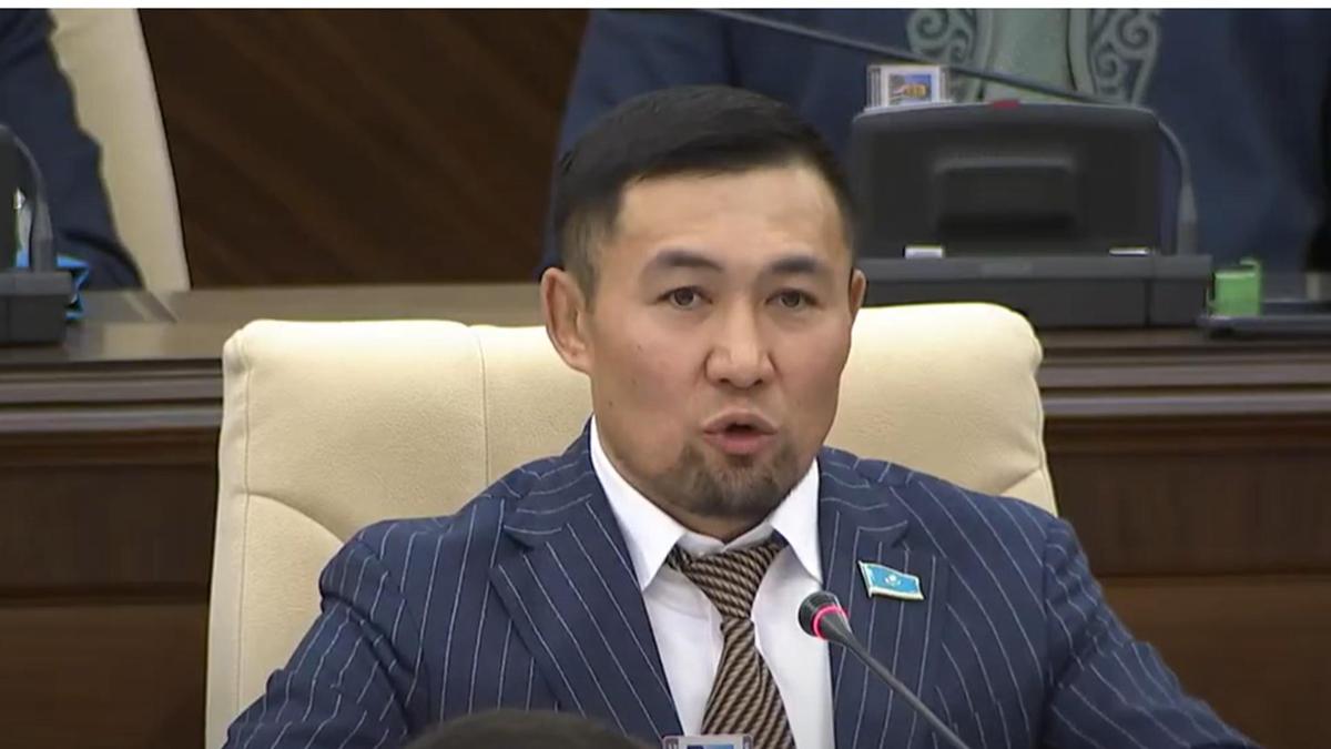 Жалаңаш жетілген үйлер Орыс жастарының үй порносын көріңіз