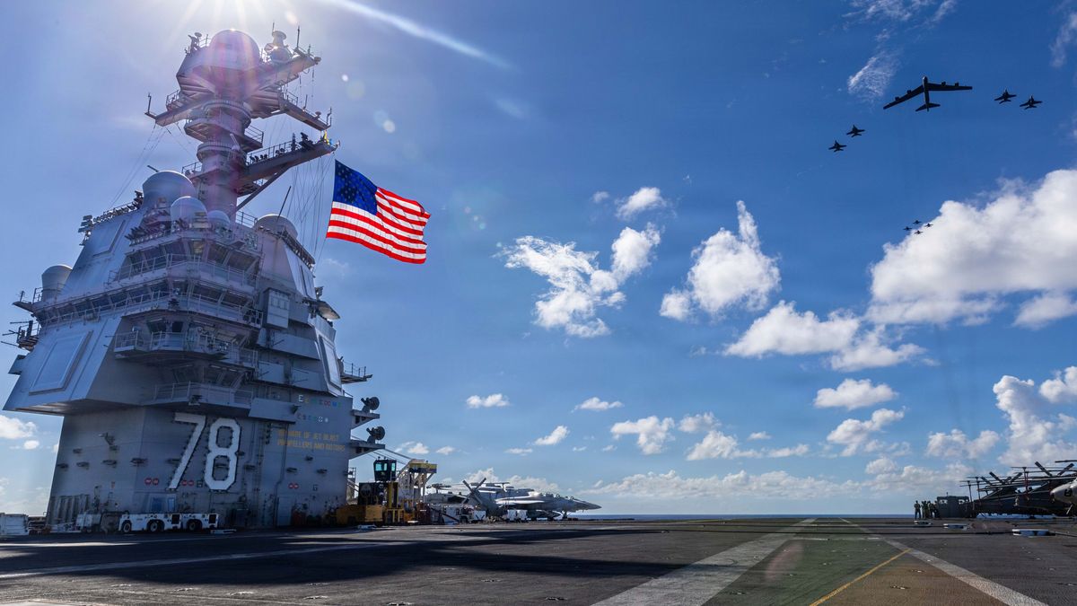 Авианосец USS Gerald R. Ford