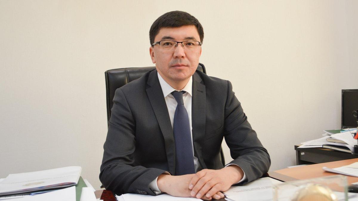 Акмади Сарбасов Акмади Сарбасов