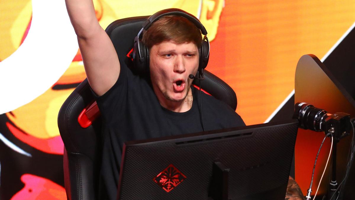 Киберспортсмен Александр s1mple Костылев