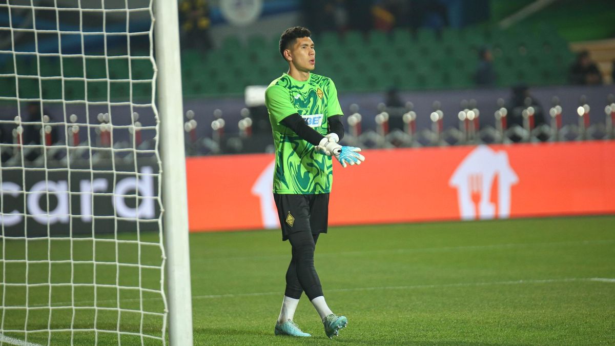 Казахстанский футболист Темирлан Анарбеков