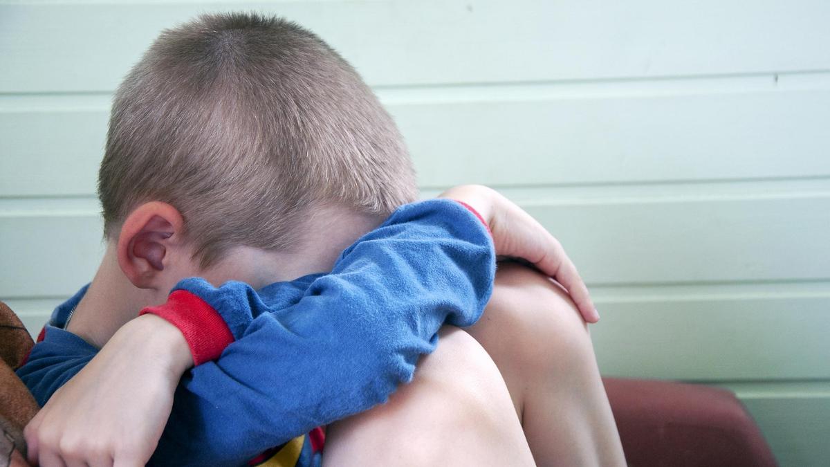 Плачущий мальчик