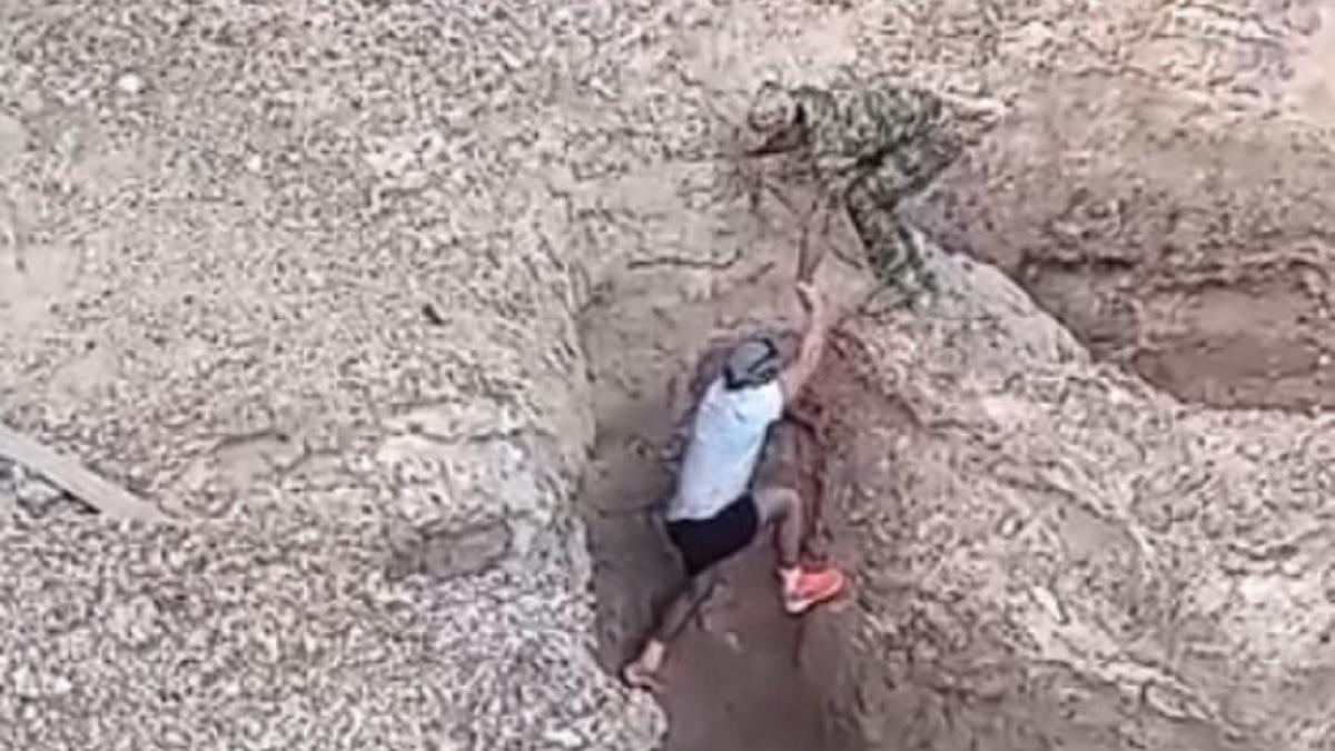 Туристу помогли на Чарынском каньоне