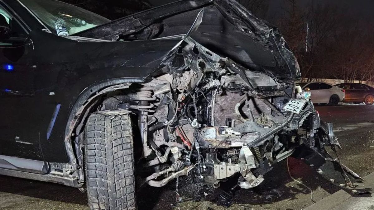 Автомобиль попал в аварию