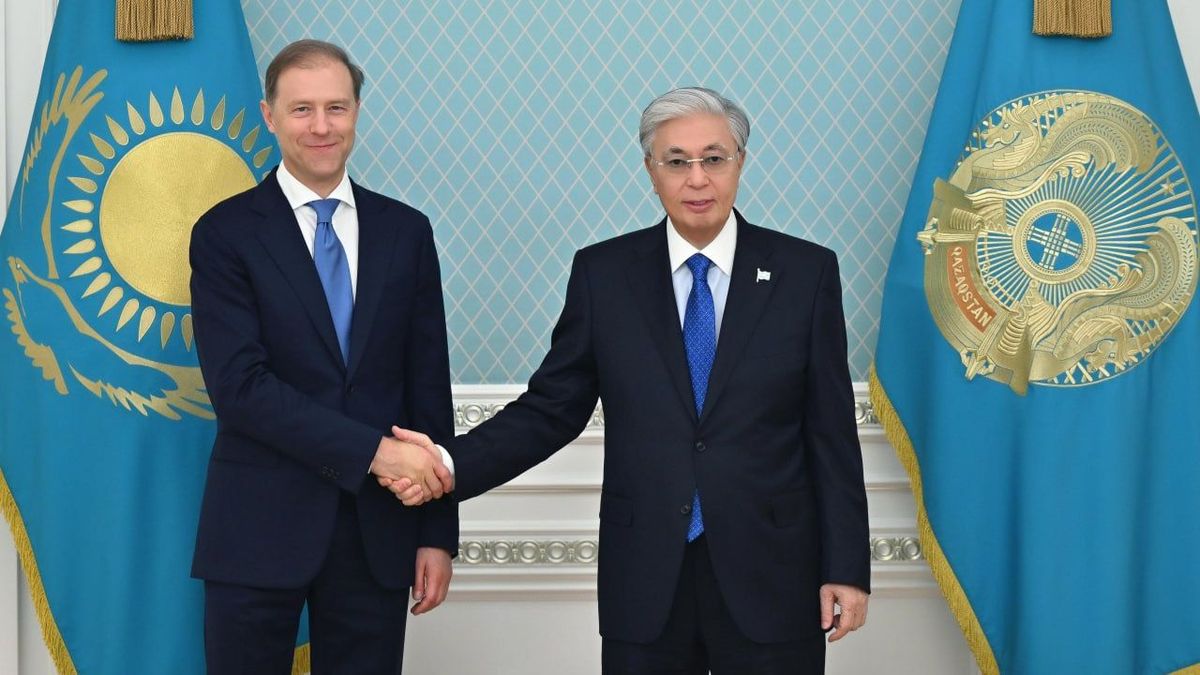 Қасым-Жомарт Тоқаев пен Денис Мантуров