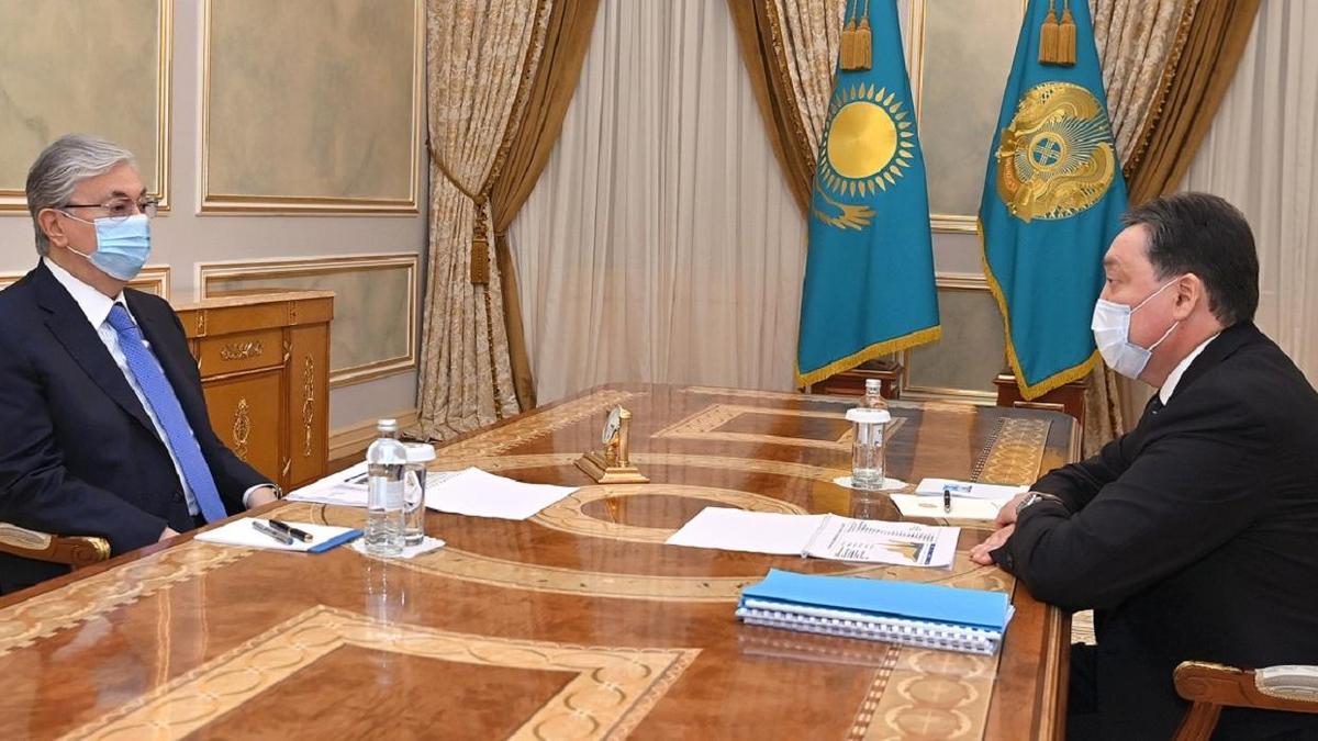 Қасым-Жомарт Тоқаев пен Асқар Мамин Қасым-Жомарт Тоқаев пен Асқар Мамин