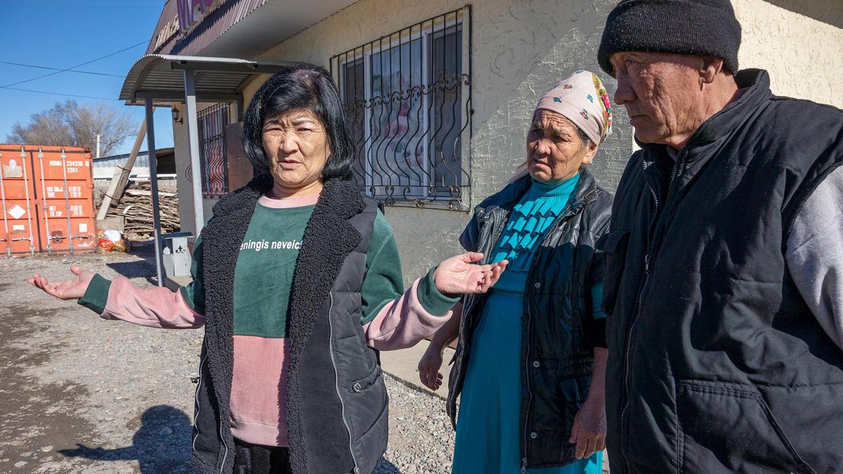 Погода в алмало. Село Алмало. Алмало школа. Алмало Дагестан. Деревня Алмала кто проживает.