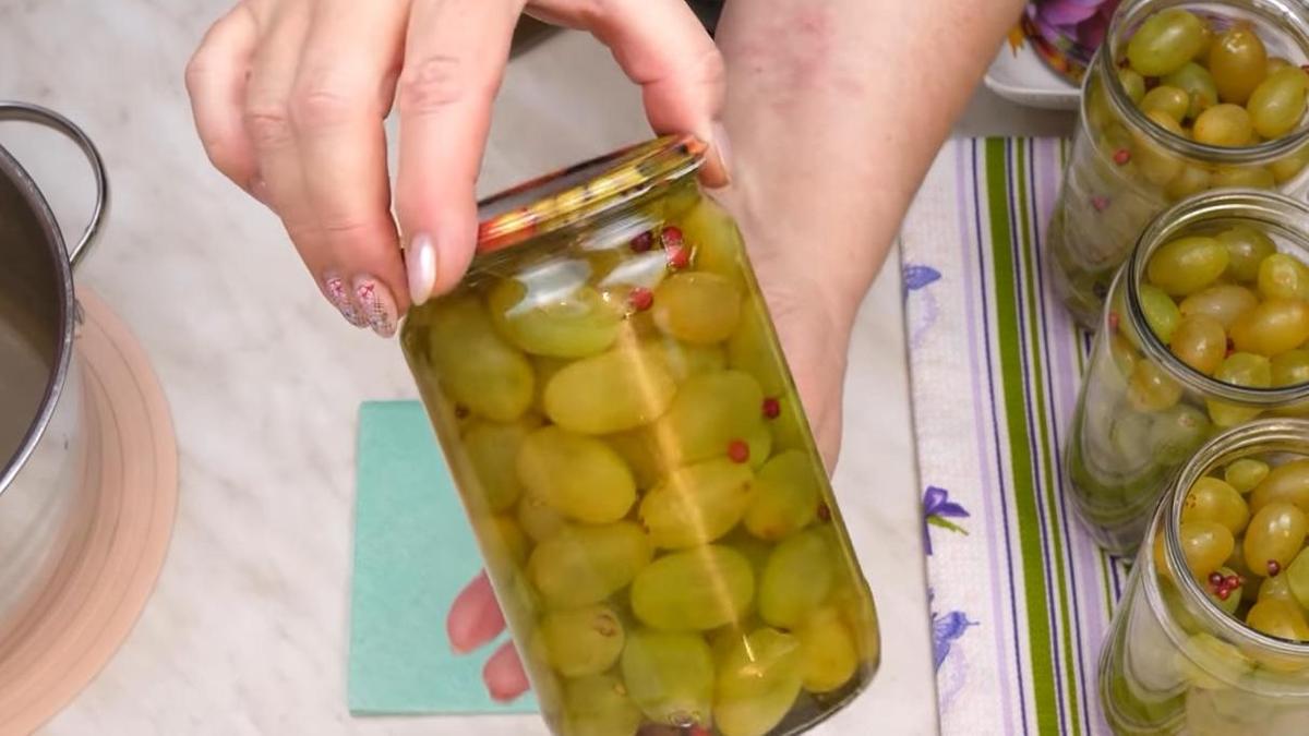 Маринованный виноград закрыт