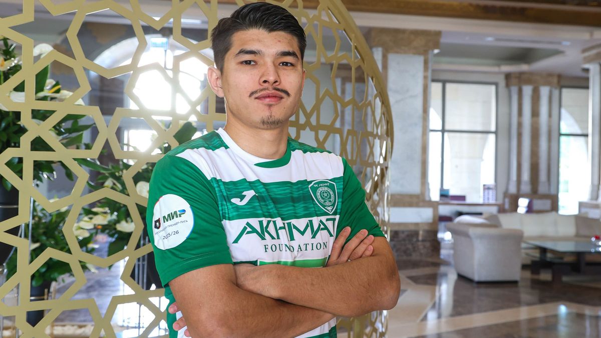 Казахстанский футболист Галымжан Кенжебек