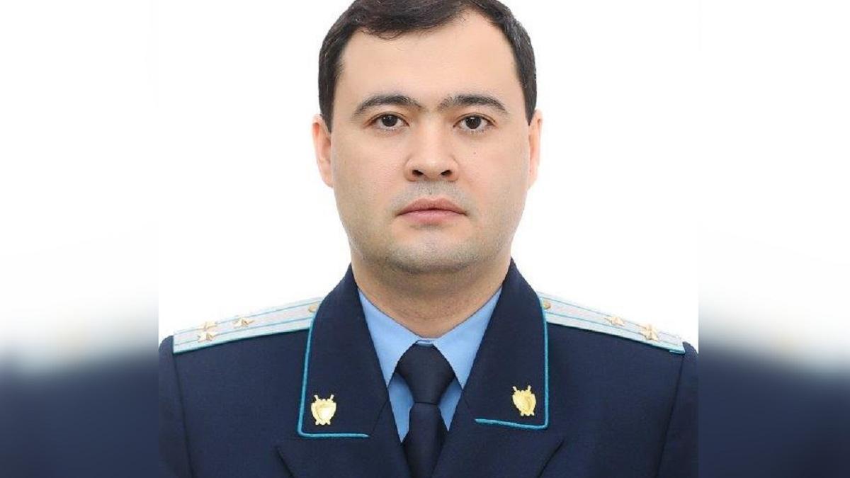 Берик Адамов