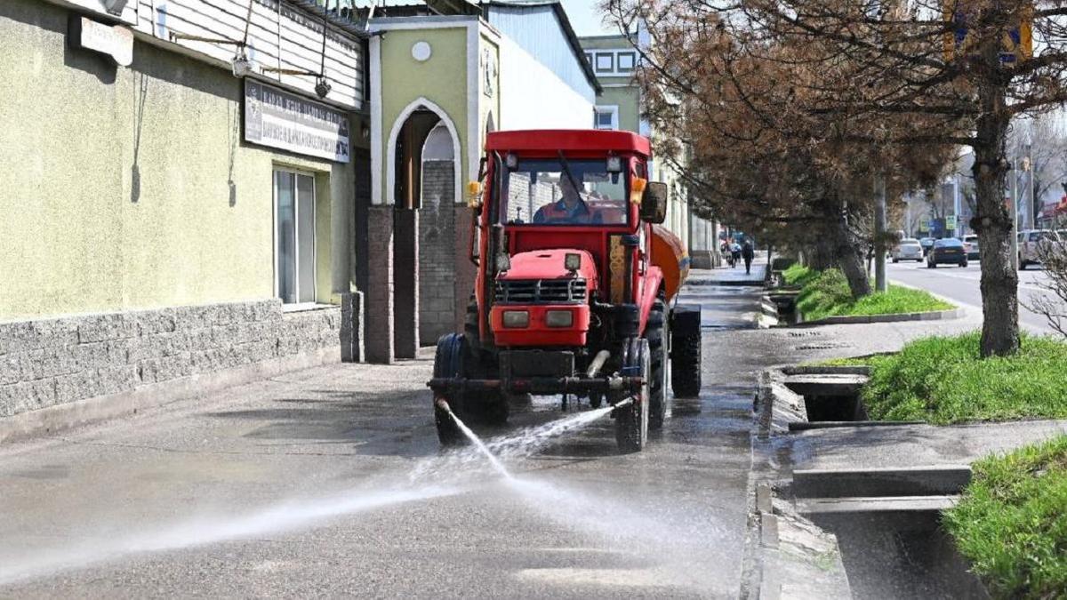 Уборочные работы на улице