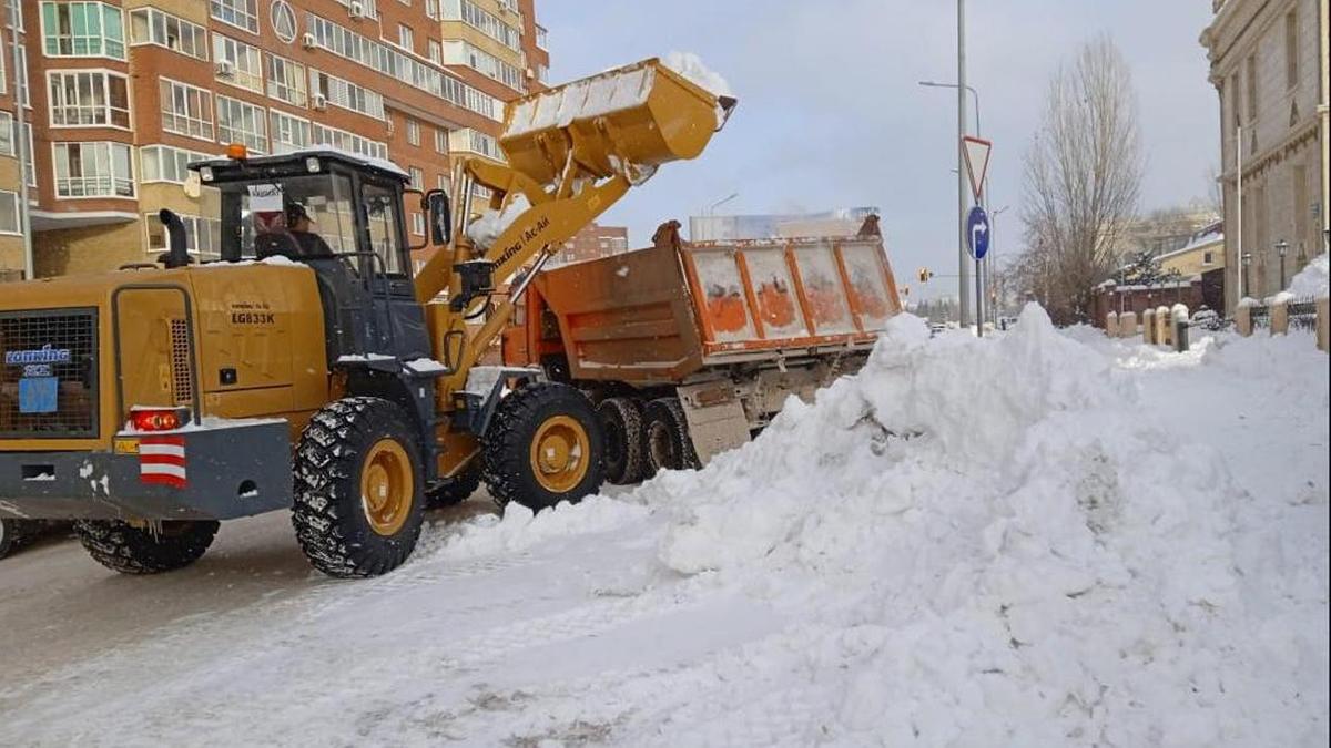 Уборка снега