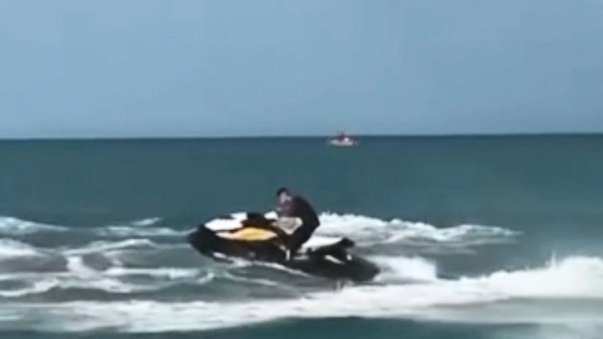 Водитель гидроцикла