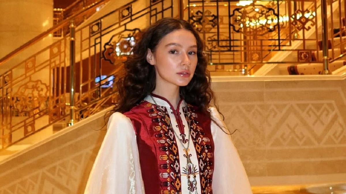 Адель Шайхитдинова Адель Шайхитдинова