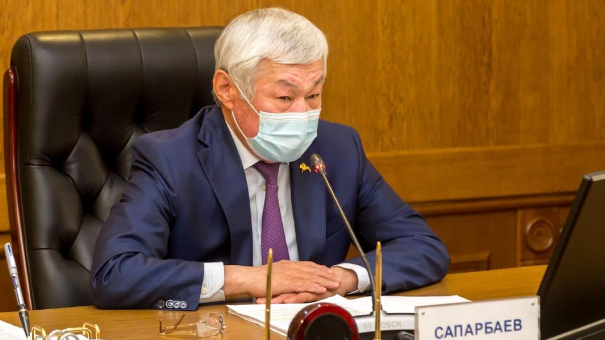 Бердібек Сапарбаев Бердібек Сапарбаев