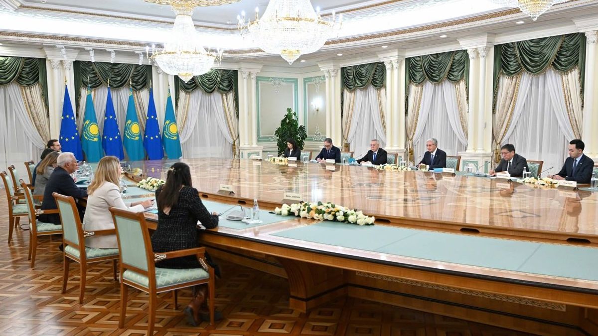 Переговоры Токаева и Кошты