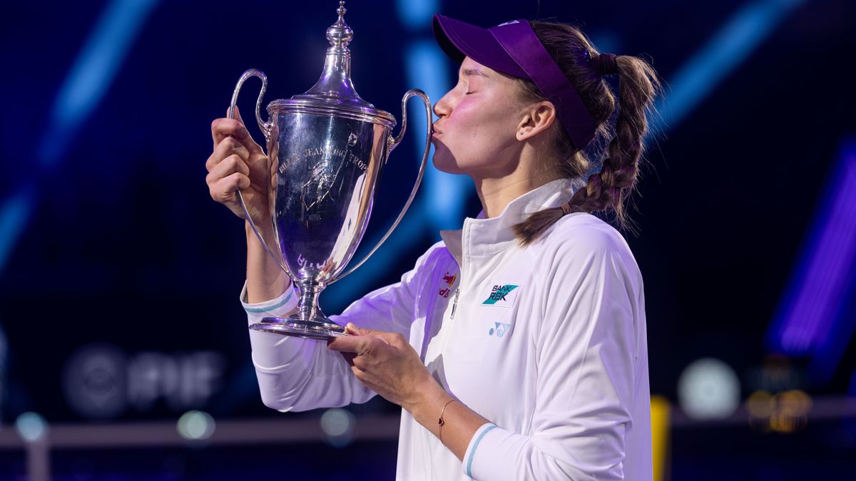 Елена Рыбакина