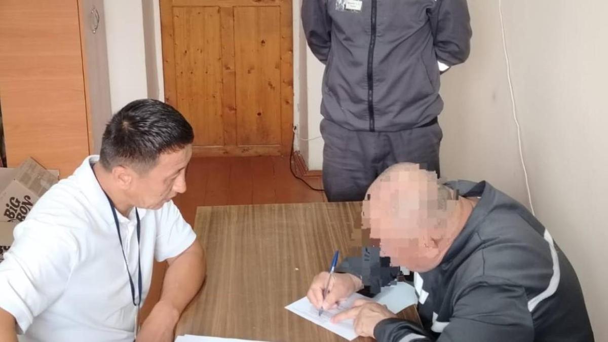 Осужденный в колонии