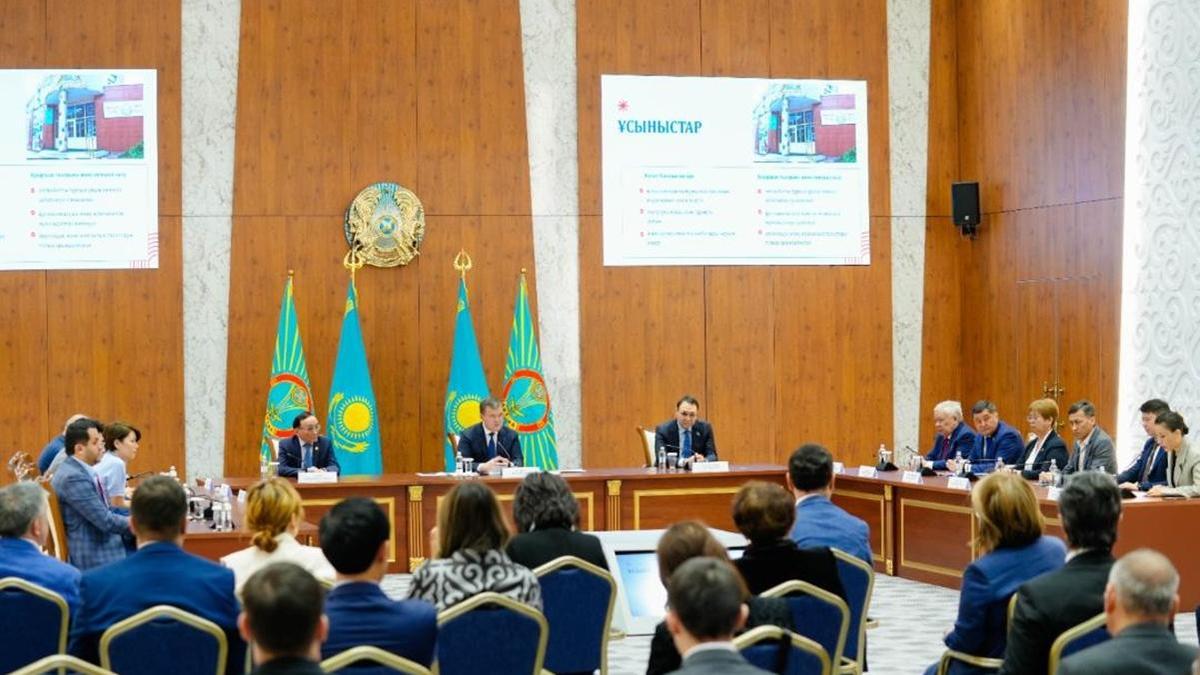 Экспертная встреча по обсуждению ключевых тезисов в Астане Экспертная встреча по обсуждению ключевых тезисов в Астане