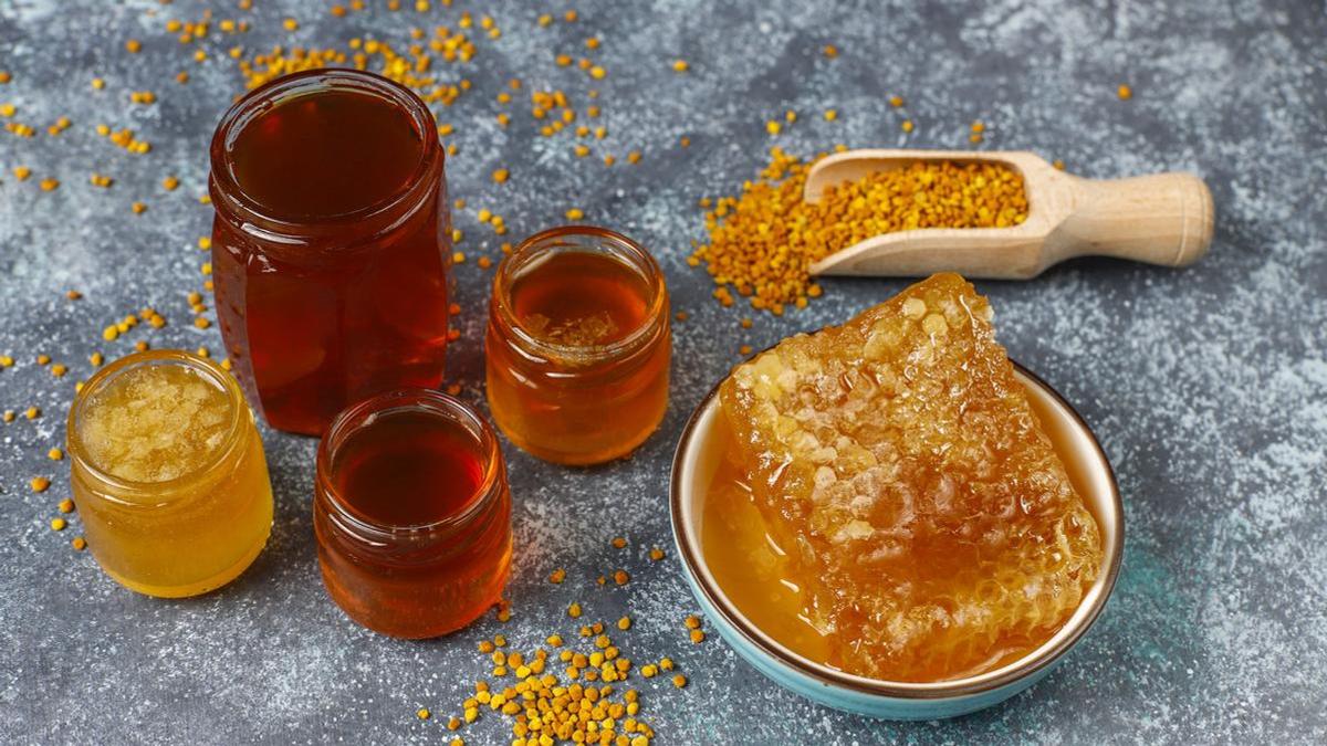 Как приготовить медовую. Медовуха Honey. Медовуха в древней Руси.